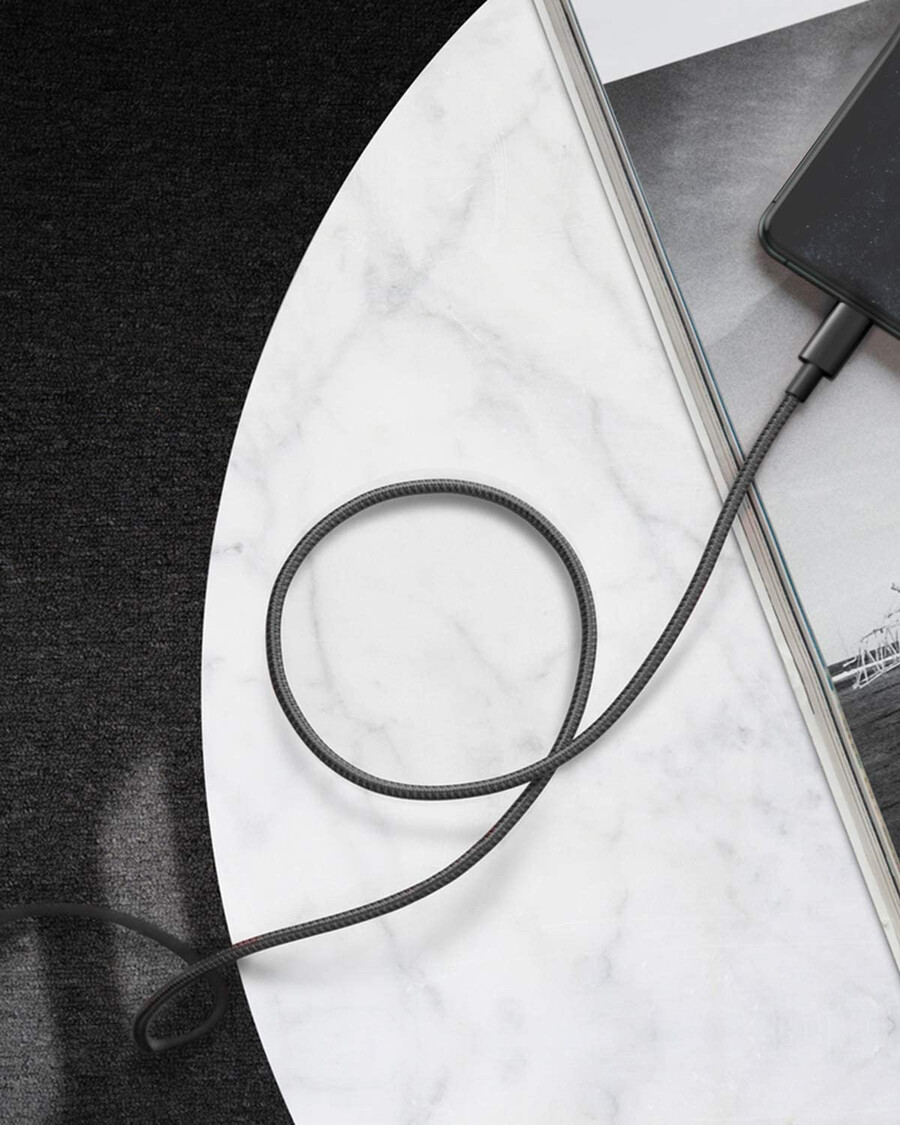 anker 331 usb-c - lightning ケーブル